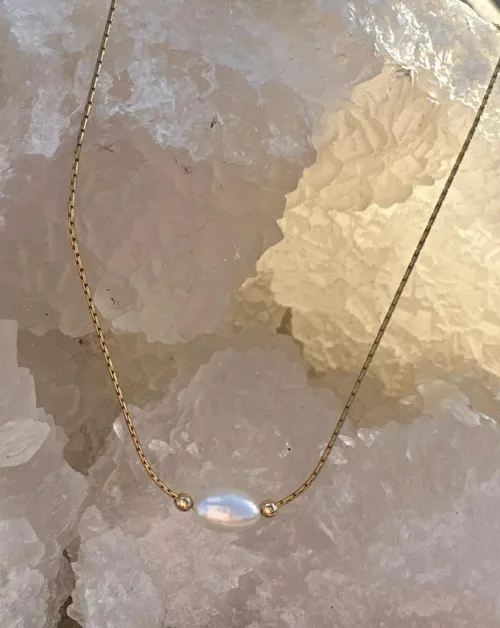 שרשרת פנינה עדינה