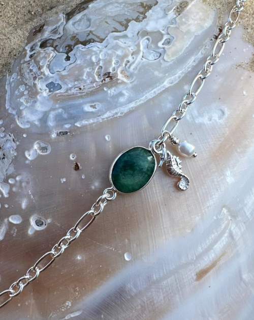 צמיד אמרלד צ'ארמים