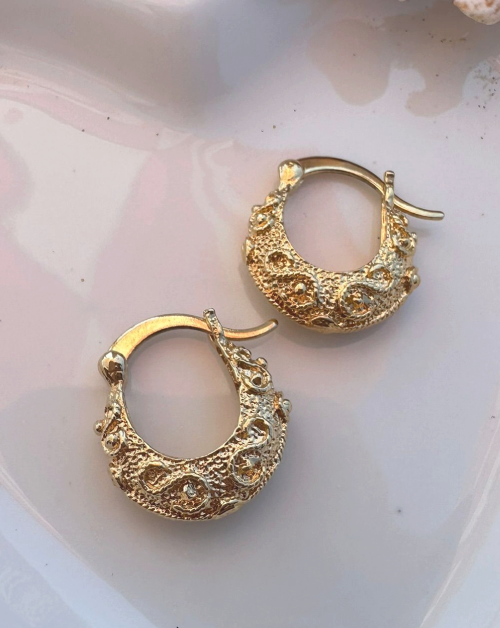 עגילי אמארה