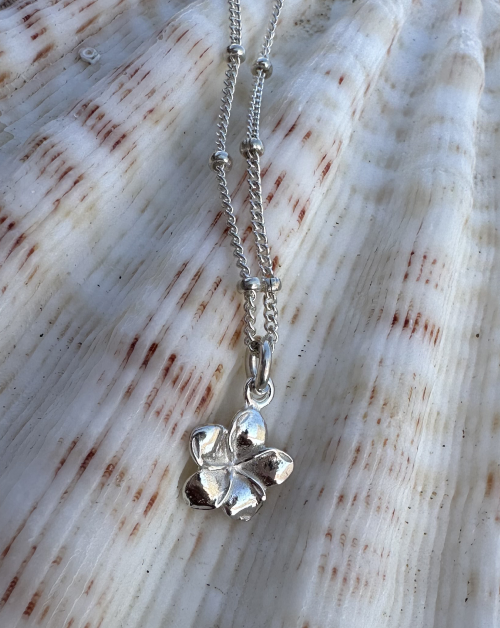 שרשרת פלור קטן