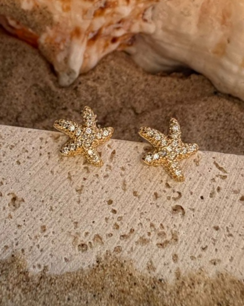 עגיל צמוד כוכב ים משובץ