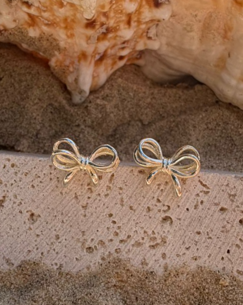 עגיל צמוד פפיון גדול