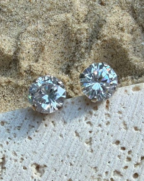 עגיל צמוד זרקון