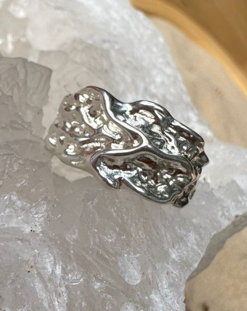 טבעת בארי מרוקעת