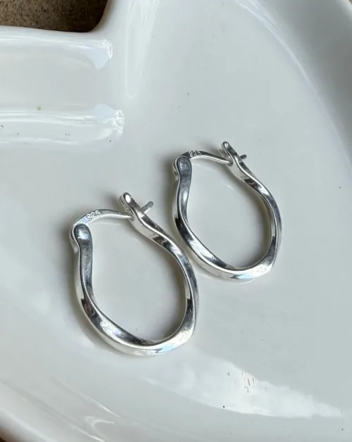 עגילי יעל