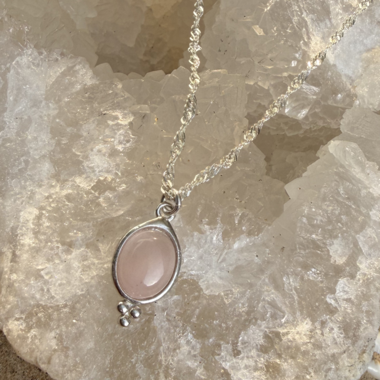 שרשרת רוז קוורץ נקודות