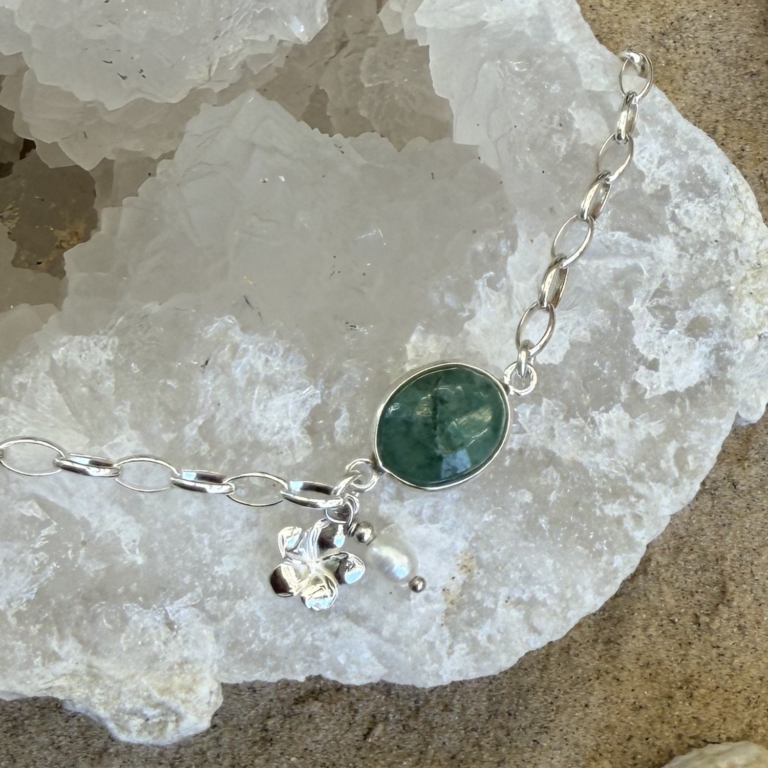 צמיד אמרלד צ'ארמים גדול